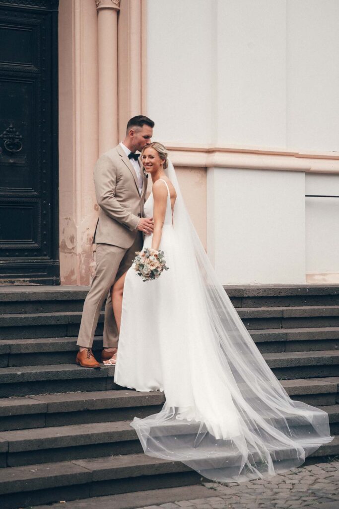 Brautpaar Foto Treppe Lich