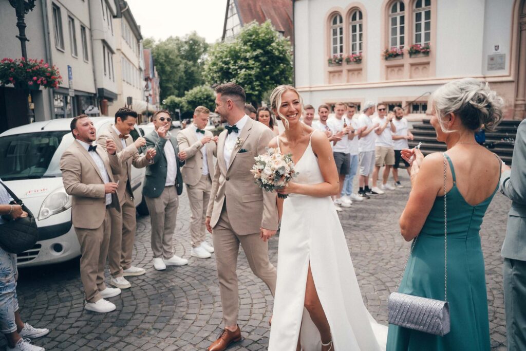 Standesamt rauskommen