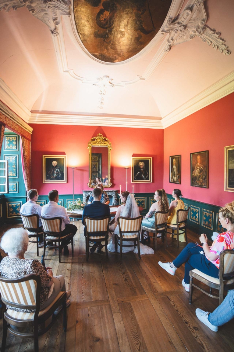 standesamt schloss weilburg trauzimmer deckengemaelde